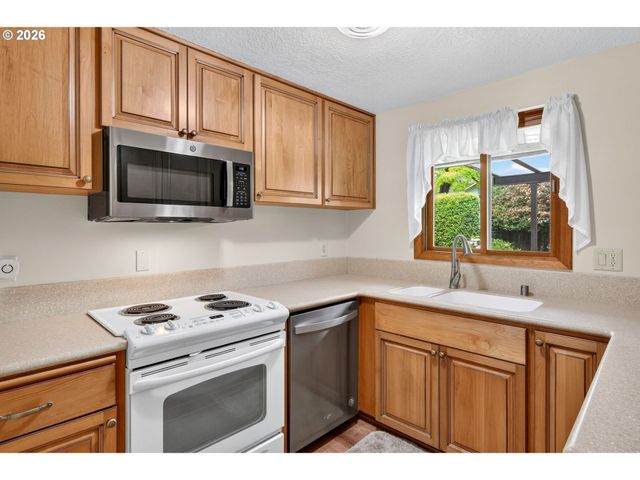 9016 Ne 11TH St, Vancouver, WA 98664