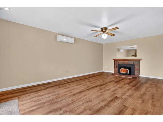 9016 Ne 11TH St, Vancouver, WA 98664