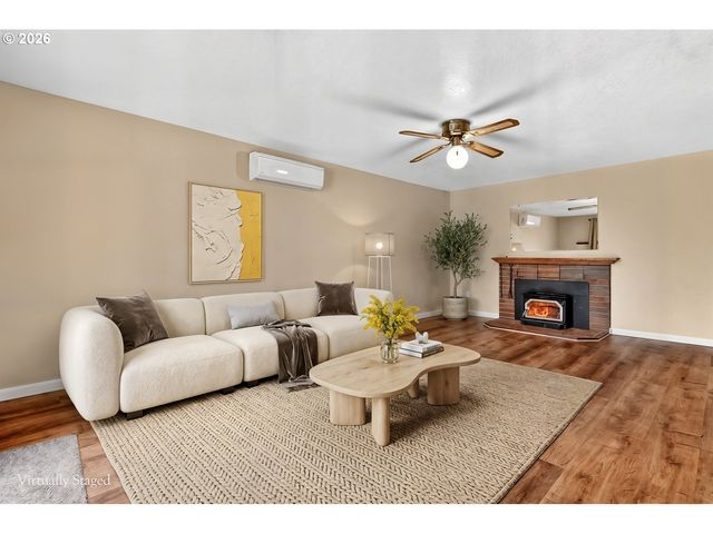 9016 Ne 11TH St, Vancouver, WA 98664