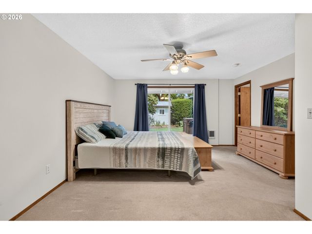 9016 Ne 11TH St, Vancouver, WA 98664