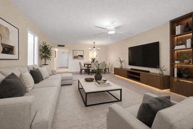 4570 NW 18th Avenue 604, Deerfield Beach, FL 33064