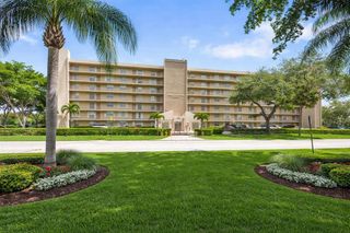 4570 NW 18th Avenue 604, Deerfield Beach, FL 33064