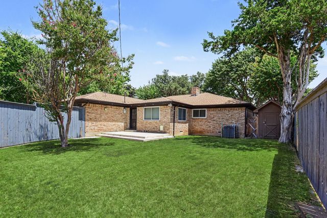 4915 Hovenkamp Drive, Dallas, TX 75227