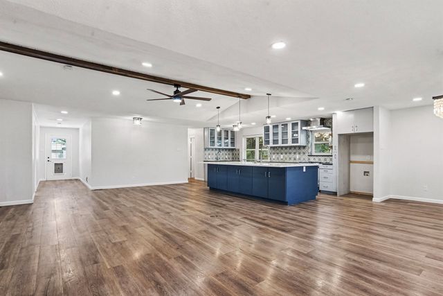 4915 Hovenkamp Drive, Dallas, TX 75227
