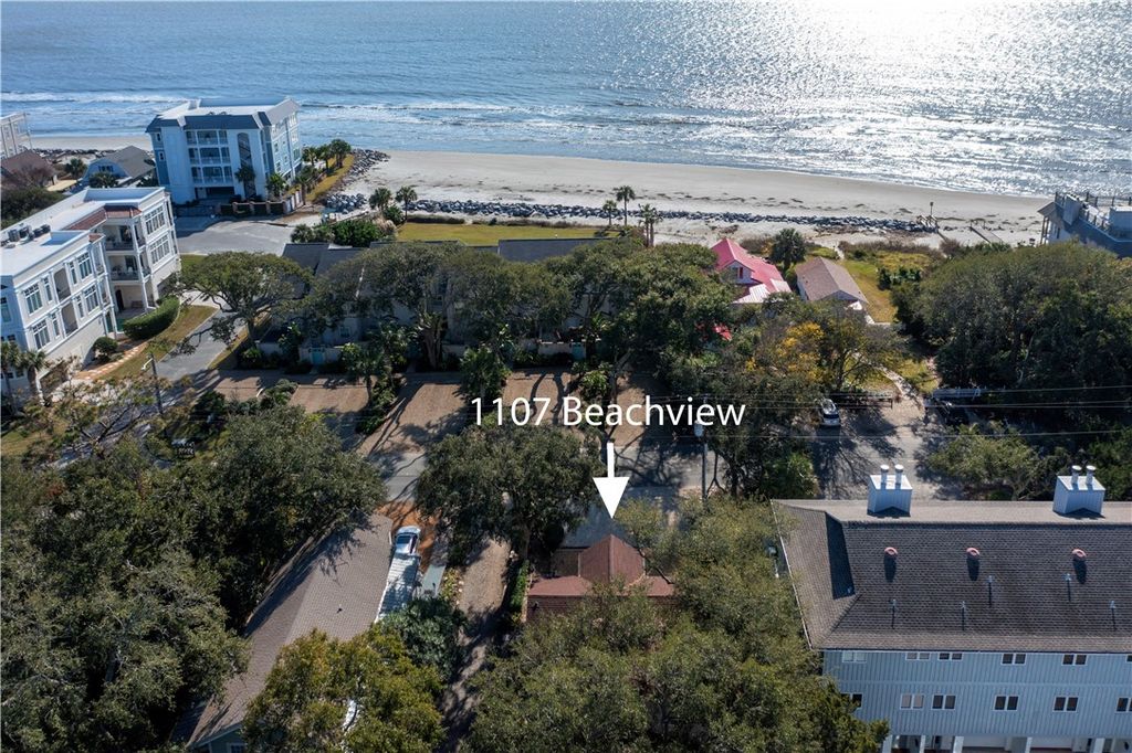 1107 Beachview Drive, St Simons Island, GA 31522
