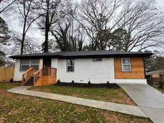 2131 HOLLY HILL Drive, Decatur, GA 30032