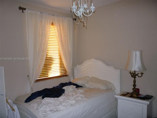 644 Conservation Dr, Weston, FL 33327