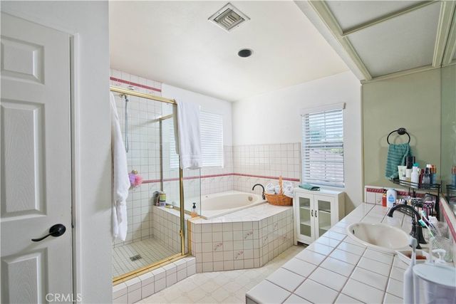 10516 Independence, Chatsworth, CA 91311