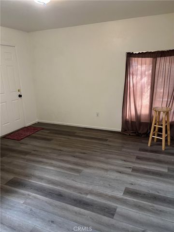 10516 Independence, Chatsworth, CA 91311