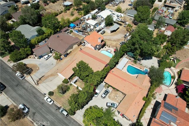 10516 Independence, Chatsworth, CA 91311