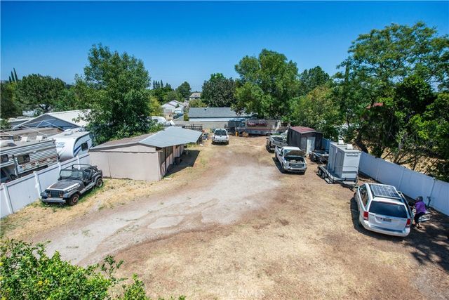 10516 Independence, Chatsworth, CA 91311