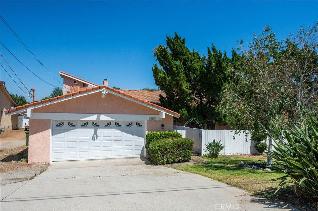 10516 Independence, Chatsworth, CA 91311