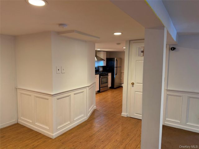 19 Laurel St, Centereach, NY 11720