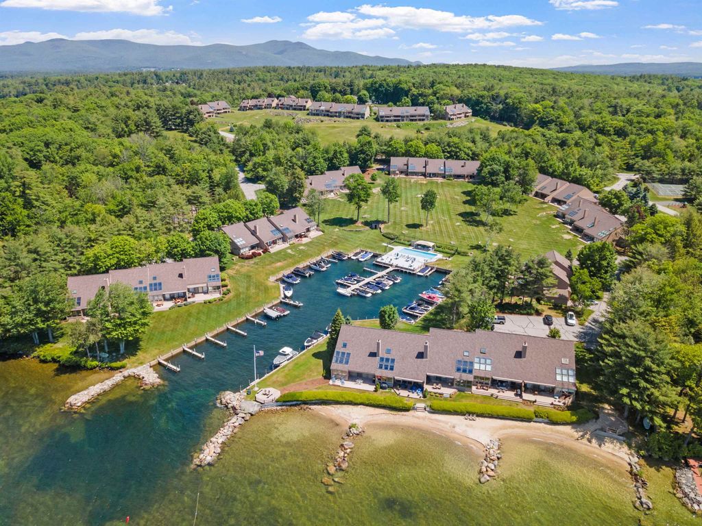 12 Topside Rd Unit 1, Moultonborough, NH 03254