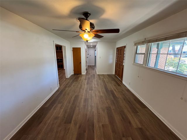 1148 Simpson Drive, Hurst, TX 76053