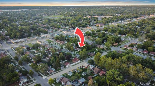 8626 Piedmont Street, Detroit, MI 48228