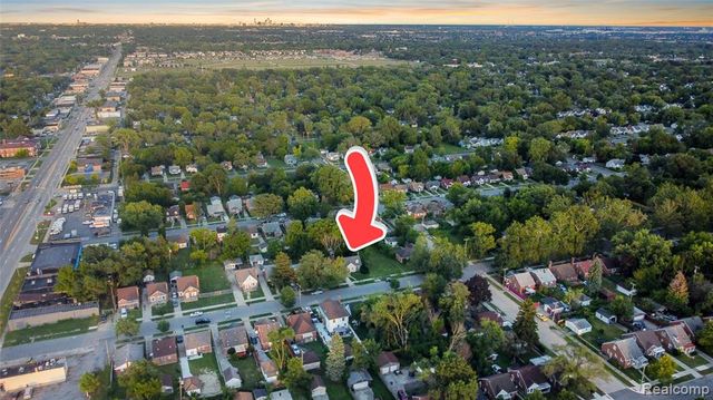 8626 Piedmont Street, Detroit, MI 48228