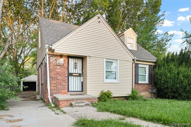 8626 Piedmont Street, Detroit, MI 48228