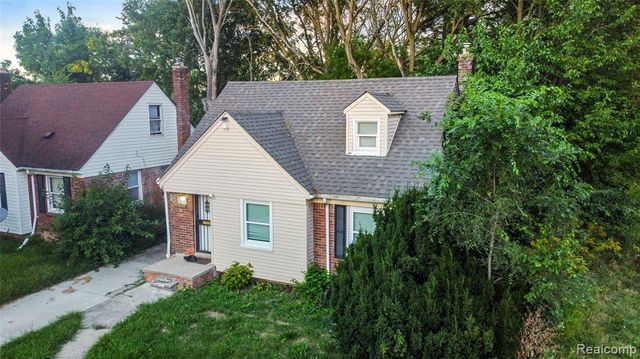 8626 Piedmont Street, Detroit, MI 48228