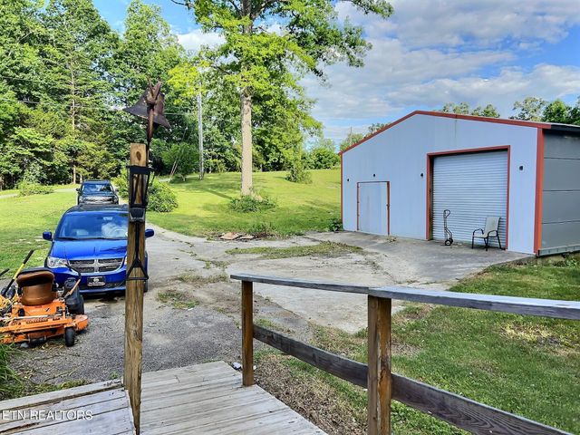 275 Haven Lane, Lafollette, TN 37766