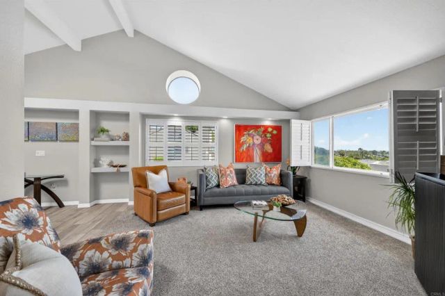957 Hygeia Avenue, Encinitas, CA 92024