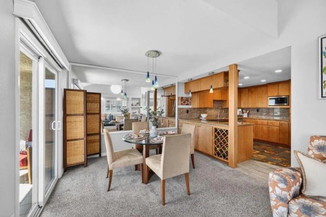 957 Hygeia Avenue, Encinitas, CA 92024