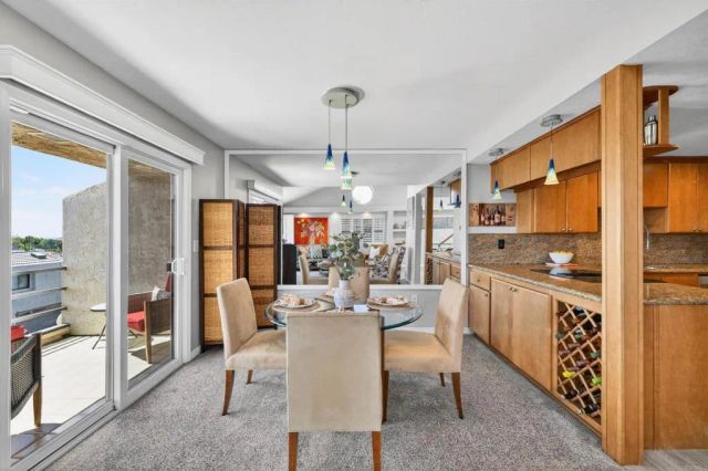957 Hygeia Avenue, Encinitas, CA 92024