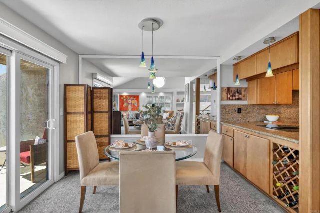 957 Hygeia Avenue, Encinitas, CA 92024