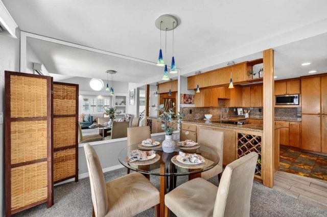 957 Hygeia Avenue, Encinitas, CA 92024