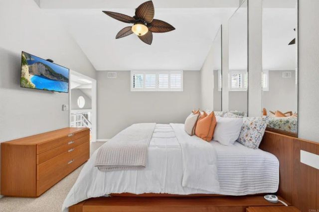 957 Hygeia Avenue, Encinitas, CA 92024