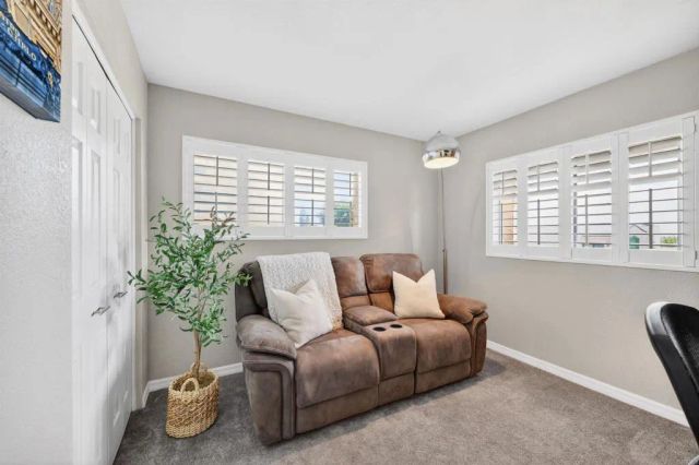 957 Hygeia Avenue, Encinitas, CA 92024