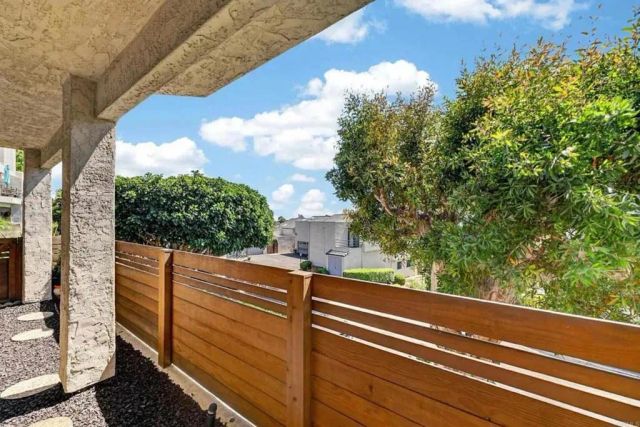 957 Hygeia Avenue, Encinitas, CA 92024