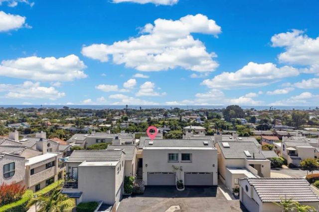 957 Hygeia Avenue, Encinitas, CA 92024