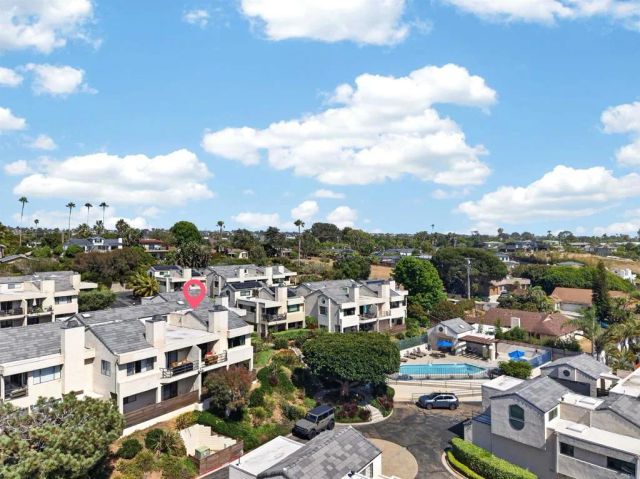 957 Hygeia Avenue, Encinitas, CA 92024