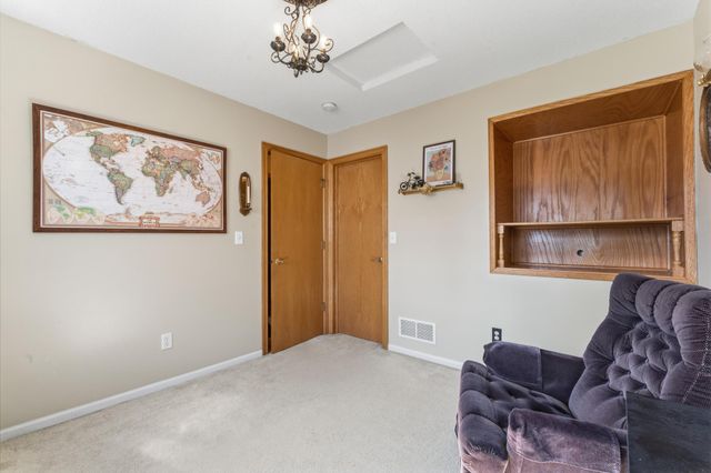604 4th Street NE, Byron, MN 55920
