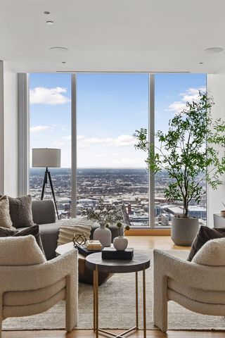 255 Hennepin Avenue 3304, Minneapolis, MN 55401