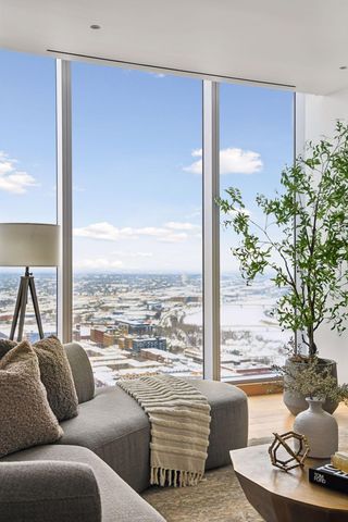 255 Hennepin Avenue 3304, Minneapolis, MN 55401