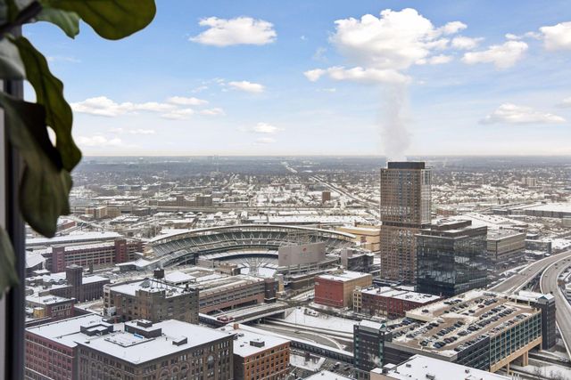 255 Hennepin Avenue 3304, Minneapolis, MN 55401