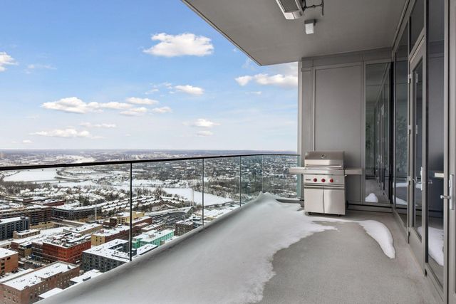 255 Hennepin Avenue 3304, Minneapolis, MN 55401