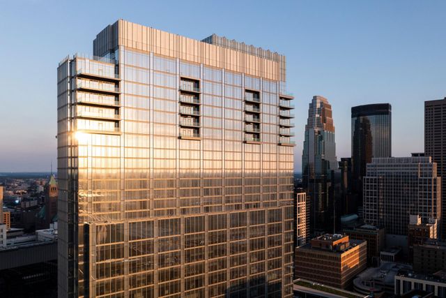 255 Hennepin Avenue 3304, Minneapolis, MN 55401