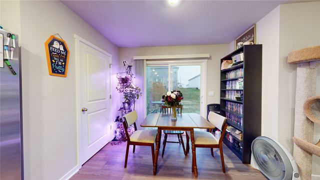 2620 SE Morningdew Drive, West Des Moines, IA 50265