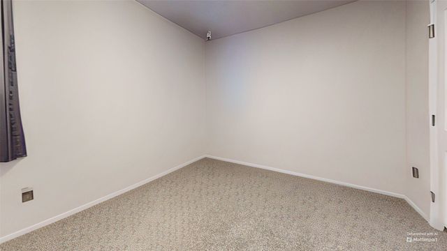 2620 SE Morningdew Drive, West Des Moines, IA 50265
