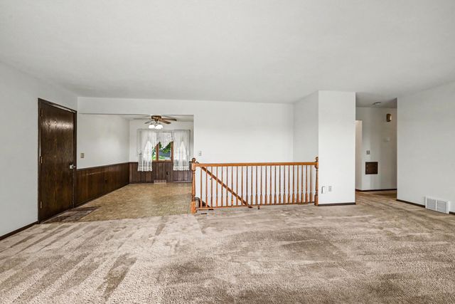 13418 Washburn Drive, Burnsville, MN 55337