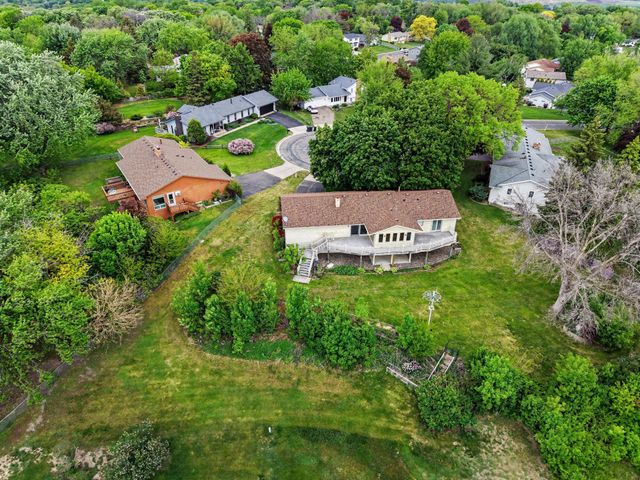 13418 Washburn Drive, Burnsville, MN 55337