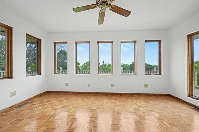 13418 Washburn Drive, Burnsville, MN 55337