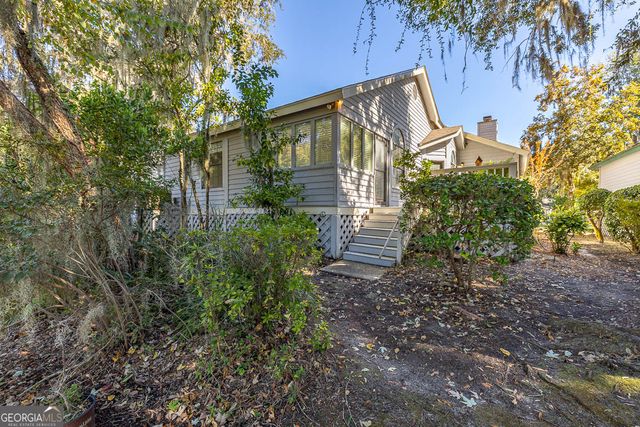 3 Bay Tree Court W, St. Simons, GA 31522