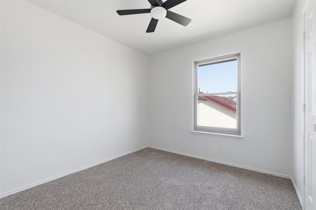 7247 Wardman DR, Del Valle, TX 78617