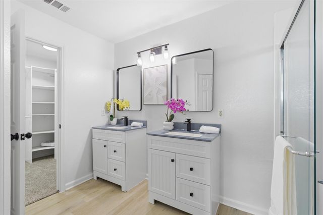 7247 Wardman DR, Del Valle, TX 78617