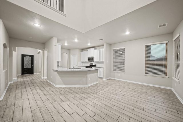 12808 Narrow Cove Drive, Texas City, TX 77568