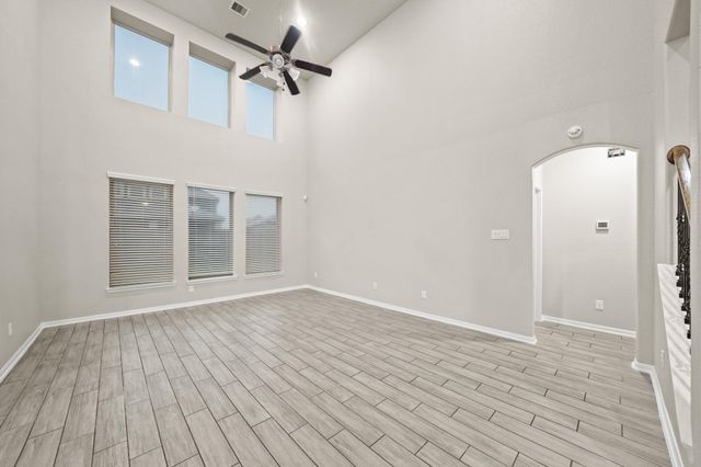 12808 Narrow Cove Drive, Texas City, TX 77568
